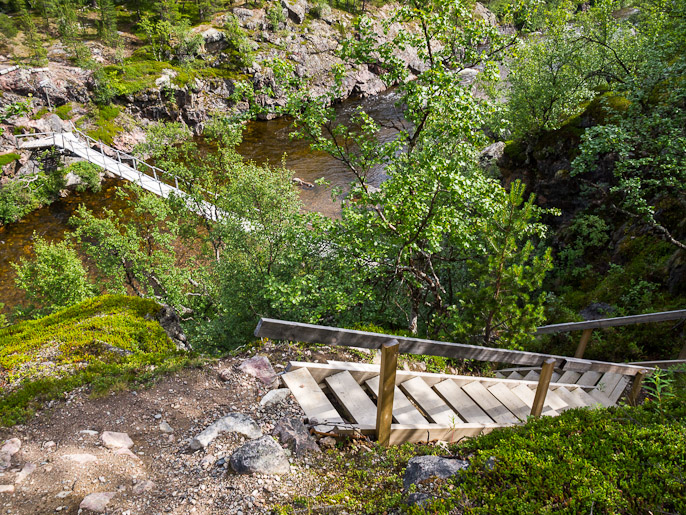 Kohti Övre Dividalin kansallispuistoa ja fasiliteettien taso nousee. Dividalen, Norja